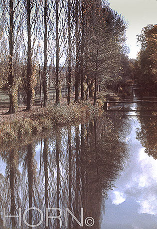 FRANCE-102