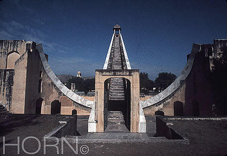INDIA-124